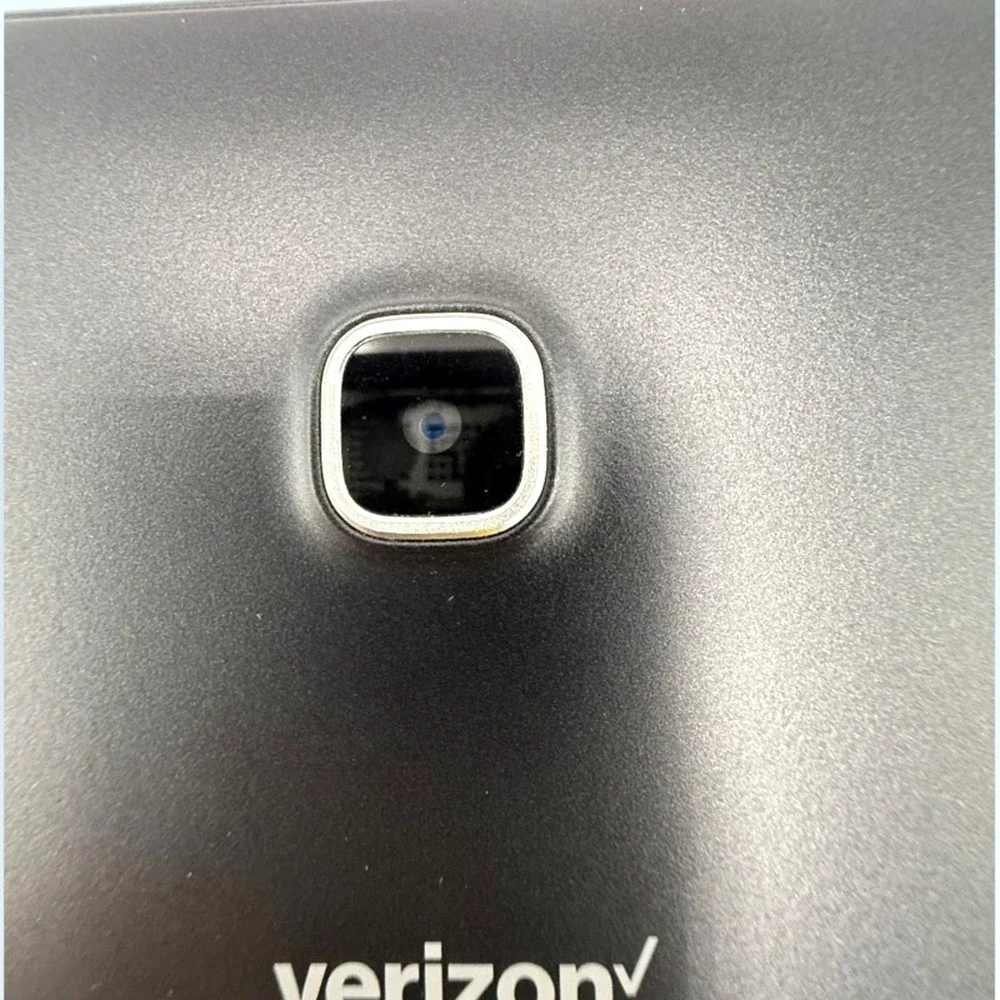 Samsung Galaxy Tab E 16GB, Wi-Fi + 4G (Unlocked) Verizon 8in - Black